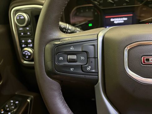 Used 2020 GMC Sierra 1500 SLT AWD/4WD image 9