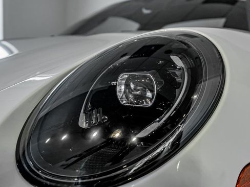 Certified 2025 Porsche 911 Targa 4 GTS image 28