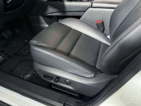 Certified 2023 Nissan Rogue SL w/ SL Premium Package image 30