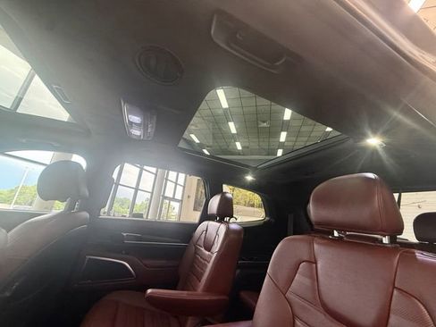 Used 2023 Kia Telluride SX Prestige AWD/4WD image 33