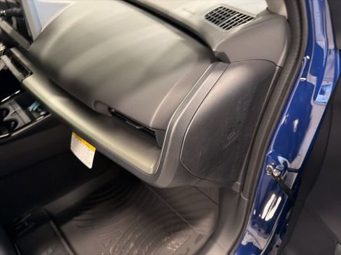 New 2026 Toyota Prius LE image 17