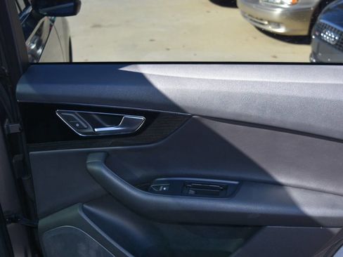 Used 2017 Audi Q7 2.0T Premium AWD/4WD image 46