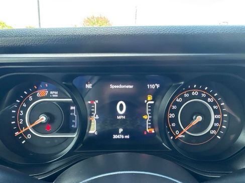 Used 2024 Jeep Wrangler Unlimited Sport AWD/4WD image 14