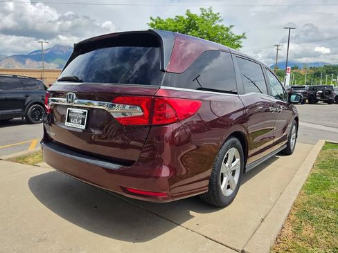 Used 2019 Honda Odyssey EX image 5
