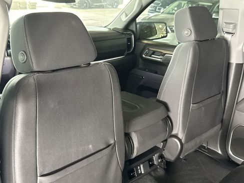 Used 2025 Chevrolet Silverado 1500 RST RWD image 23