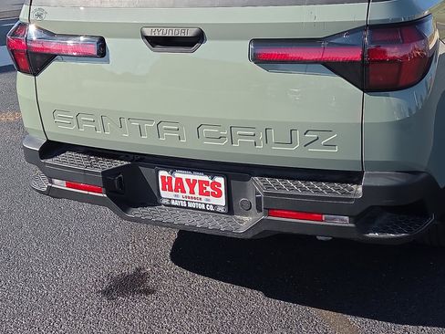 Used 2024 Hyundai Santa Cruz SEL image 8