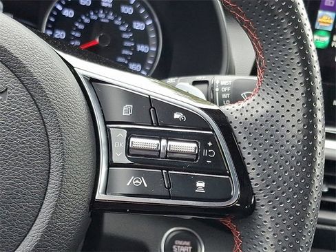 Used 2023 Kia Forte GT image 22