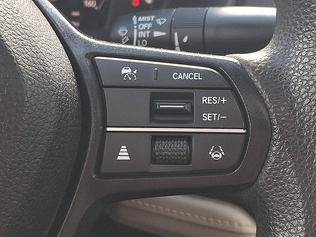 Used 2023 Honda Accord EX image 18