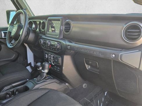 Used 2020 Jeep Wrangler Unlimited Sport S image 21