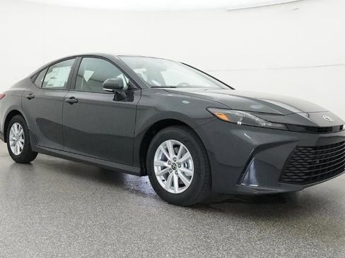New 2026 Toyota Camry LE FWD image 29