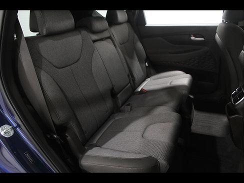 Used 2019 Hyundai Santa Fe SEL AWD/4WD image 17