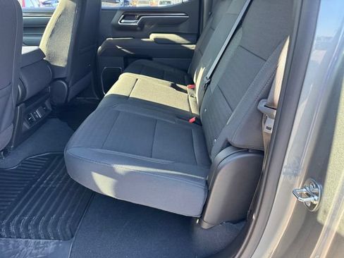 Used 2026 Chevrolet Silverado 1500 LT RWD image 12