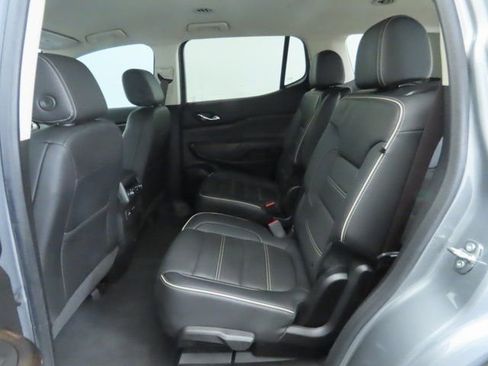 Used 2023 GMC Acadia Denali w/ Denali Technology Package image 22