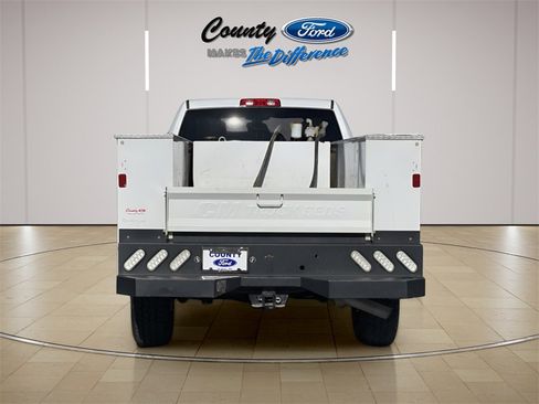 Used 2022 RAM 2500 Tradesman w/ Chrome Appearance Group image 5