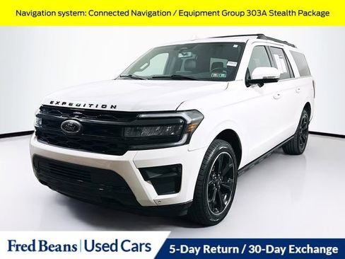 Used 2023 Ford Expedition Max Limited AWD/4WD image 3