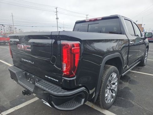 New 2025 GMC Sierra 1500 Denali w/ Denali Reserve Package AWD/4WD image 5