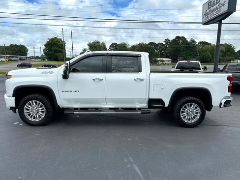 Used 2020 Chevrolet Silverado 2500 High Country w/ Z71 Off-Road Package image 9