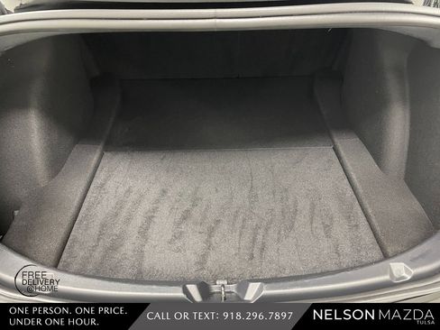 Used 2023 Tesla Model 3 Standard Range image 39