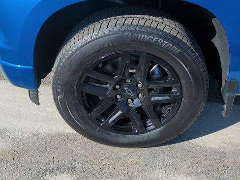 Used 2023 Chevrolet Silverado 1500 Custom w/ LPO, Dark Essentials Package image 31