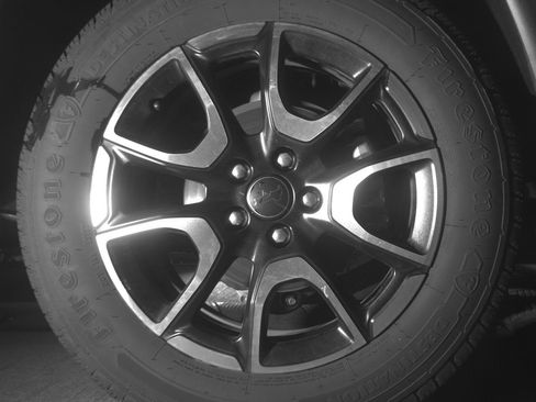 Used 2025 Jeep Compass Trailhawk image 14