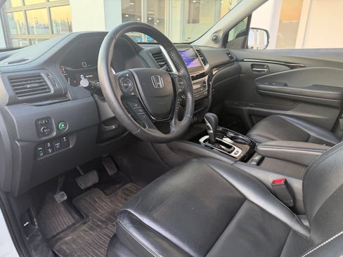 Used 2018 Honda Ridgeline RTL-E image 13