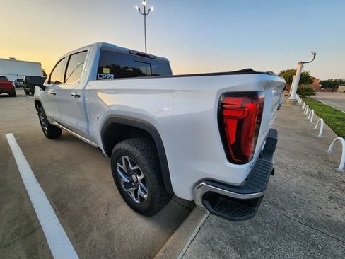 Used 2024 GMC Sierra 1500 SLT w/ SLT Premium Package RWD image 4