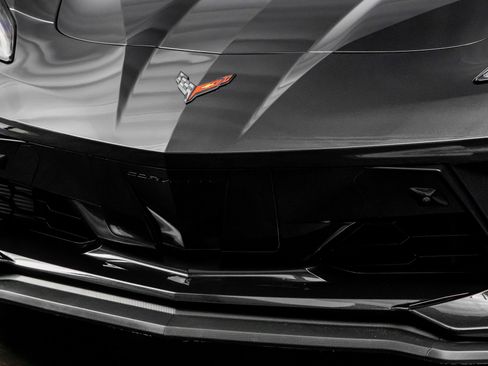 Used 2024 Chevrolet Corvette Stingray Premium Conv w/ Z51 Performance Package image 7