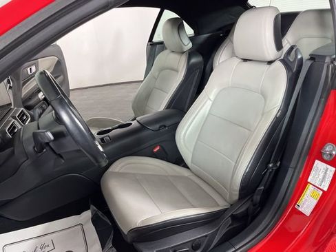 Used 2024 Ford Mustang Premium image 18