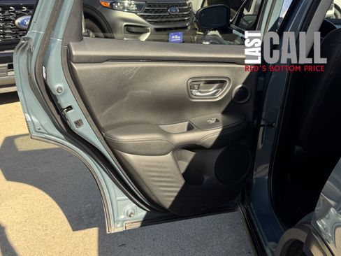 Used 2024 Honda HR-V EX-L image 12