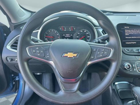 Used 2024 Chevrolet Malibu LT FWD image 16