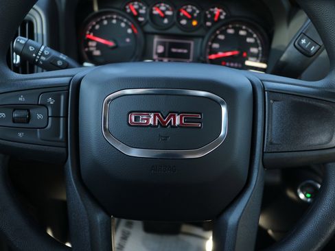 New 2026 GMC Sierra 1500 Pro w/ Trailering Package image 17