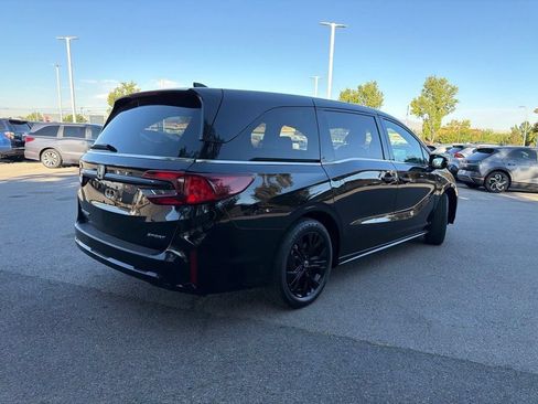 Certified 2025 Honda Odyssey Sport-L image 6