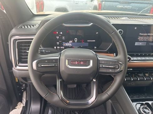 New 2026 GMC Canyon AT4 image 12