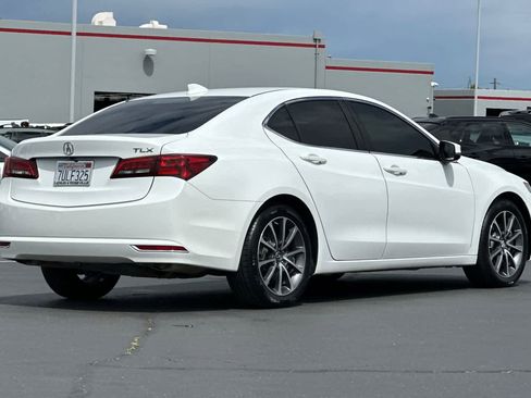 Used 2016 Acura TLX V6 w/ Technology Package FWD image 2