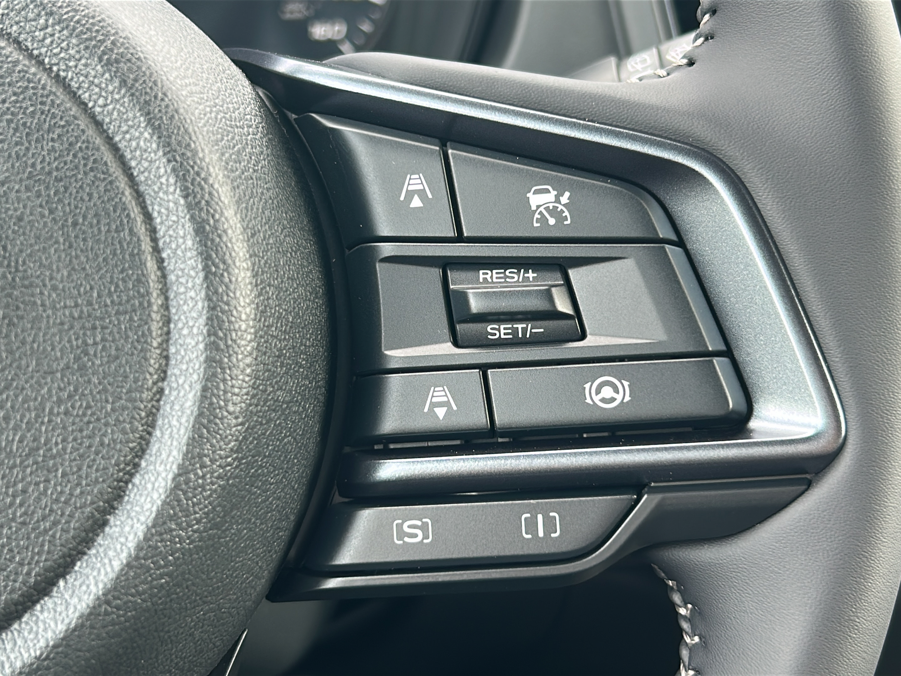 New 2026 Subaru Forester Touring AWD/4WD image 25