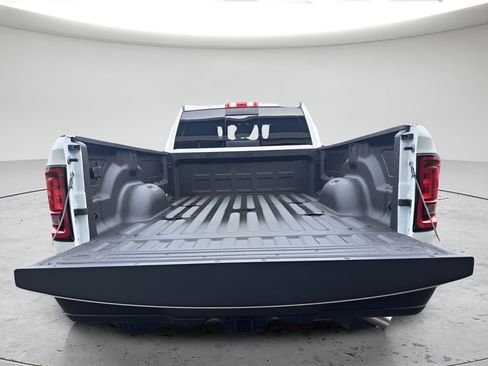 New 2026 RAM 3500 Tradesman AWD/4WD image 27