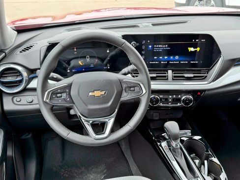 New 2026 Chevrolet Trax LT w/ Driver Confidence Package FWD image 16