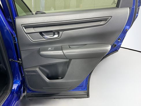 Used 2024 Honda CR-V LX image 27