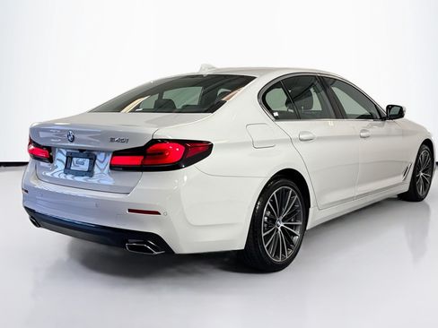 Used 2023 BMW 540i w/ Premium Package RWD image 5