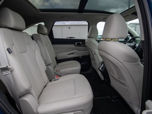 Used 2026 Kia Sorento X-Line EX AWD/4WD image 16