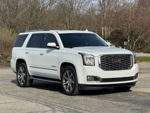 Used 2018 GMC Yukon Denali w/ Open Road Package image 1