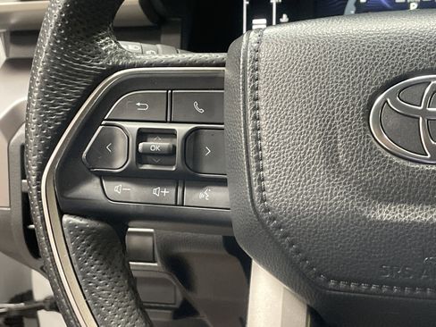 Certified 2024 Toyota Tacoma SR5 image 19