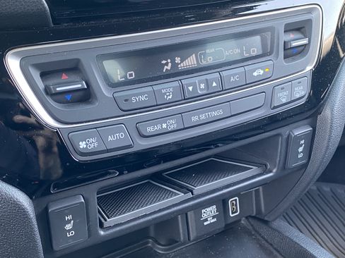 Used 2019 Honda Ridgeline RTL-E image 24