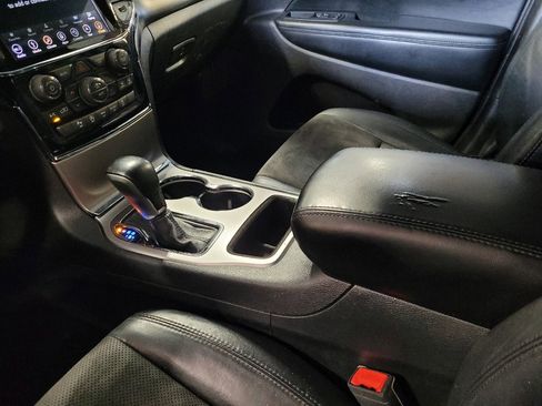 Used 2019 Jeep Grand Cherokee Altitude AWD/4WD image 26
