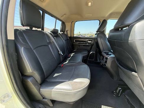 Used 2021 RAM 2500 Laramie AWD/4WD image 15