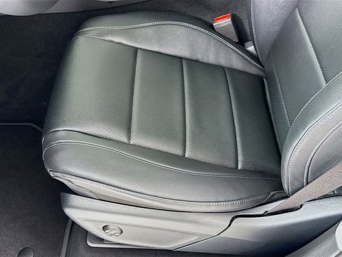 New 2026 Mercedes-Benz GLE 450 4MATIC image 21