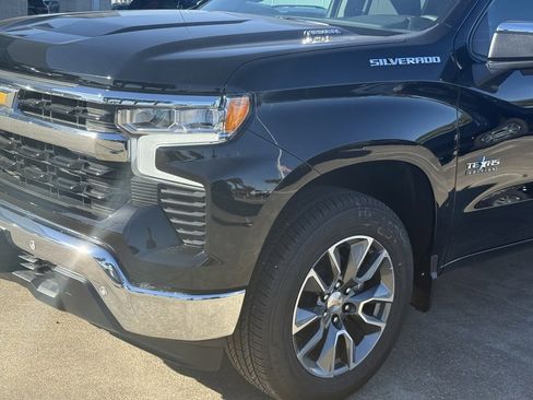 New 2026 Chevrolet Silverado 1500 LT w/ Texas Edition Plus image 2