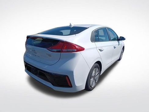 Used 2018 Hyundai Ioniq Blue image 5