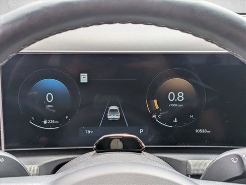 Used 2025 Hyundai Santa Cruz Limited image 10