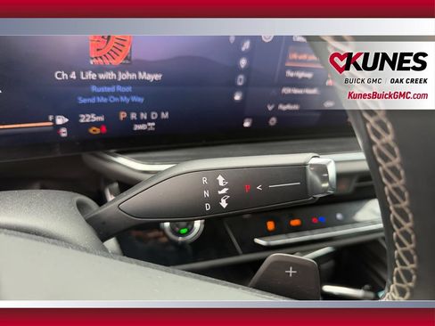 Used 2024 Buick Envision Preferred AWD/4WD image 29